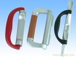 箱包配件市場(chǎng)中的塑料制品 現(xiàn)狀、優(yōu)勢(shì)與發(fā)展趨勢(shì)